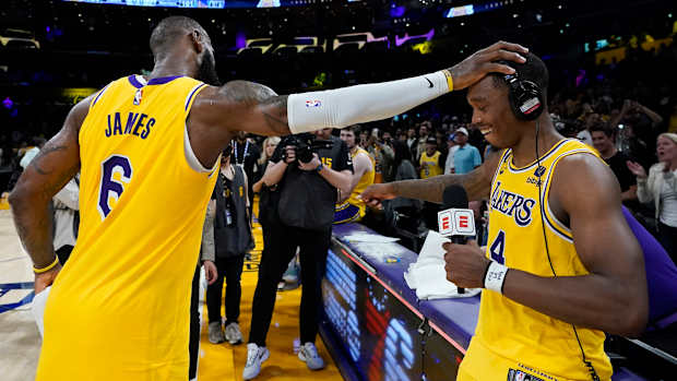 LeBron James congratulates Lonnie Walker IV